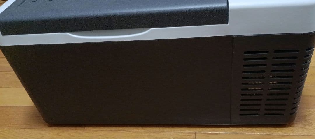 車載冷蔵・冷温庫　F40C4TMP