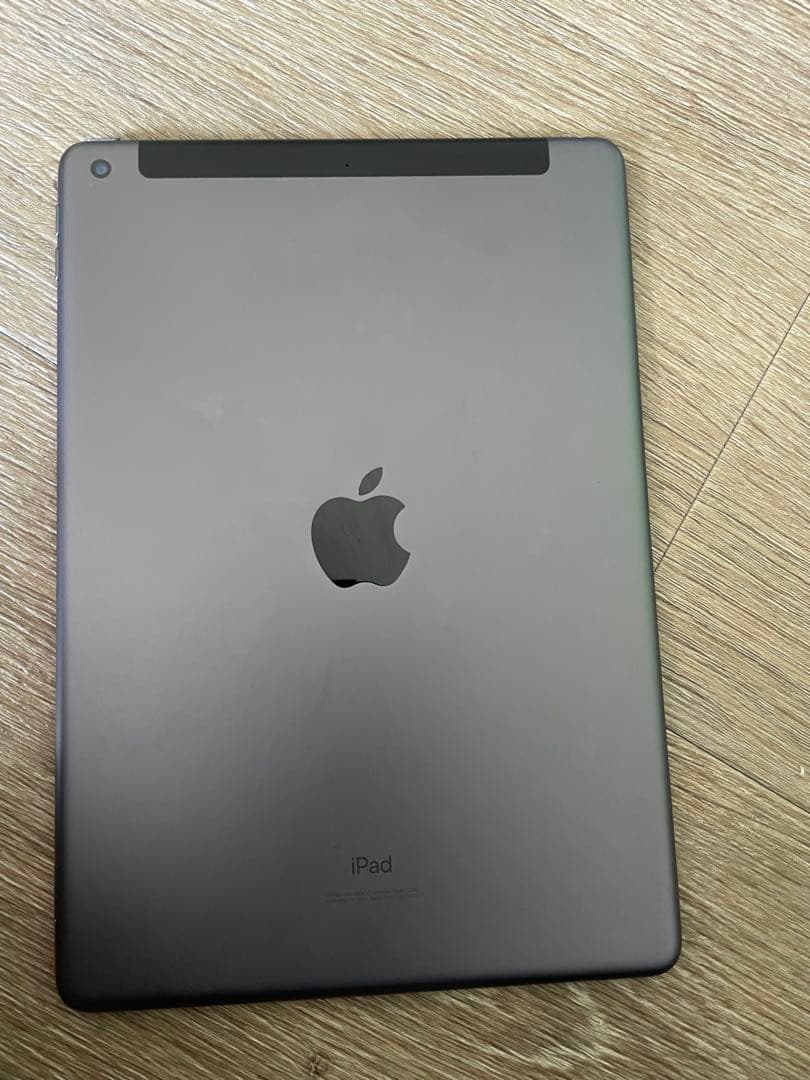 Apple iPad (第7世代) 128GB スペースグレー
