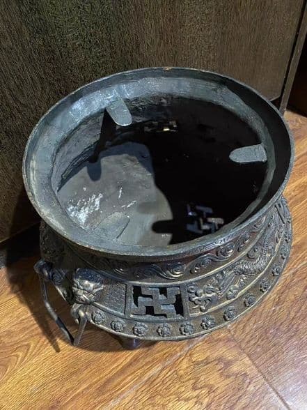 銅器 仏教三本足 龍鳳香炉 古美術 コレクション品 銅製 工芸品 彫刻装飾品置物