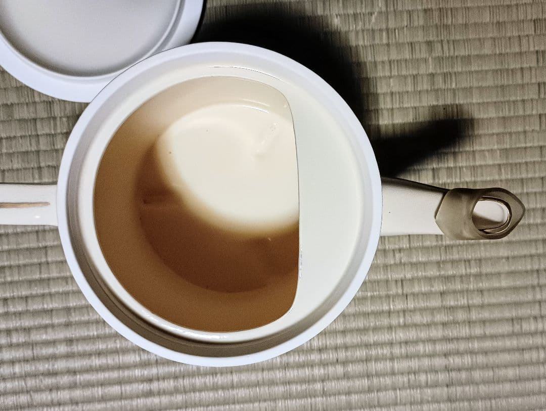 片口久寿玉水注 瀬戸焼