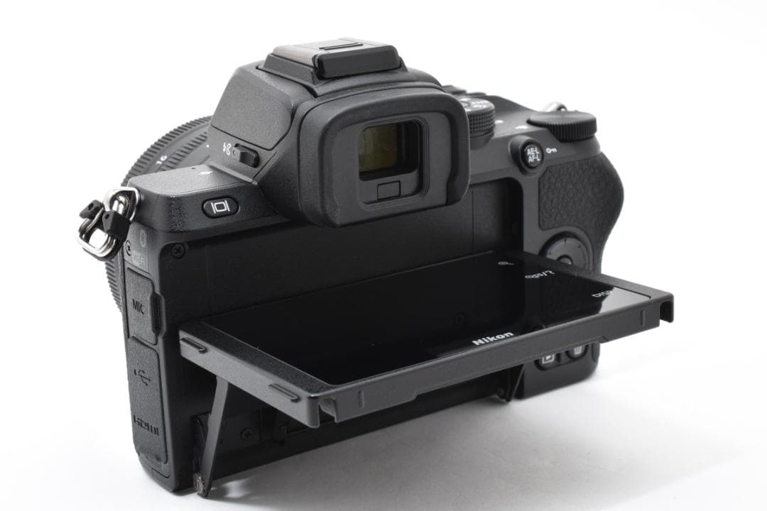 【美品】Nikon Z50 ミラーレス一眼レフカメラ レンズキット 5759