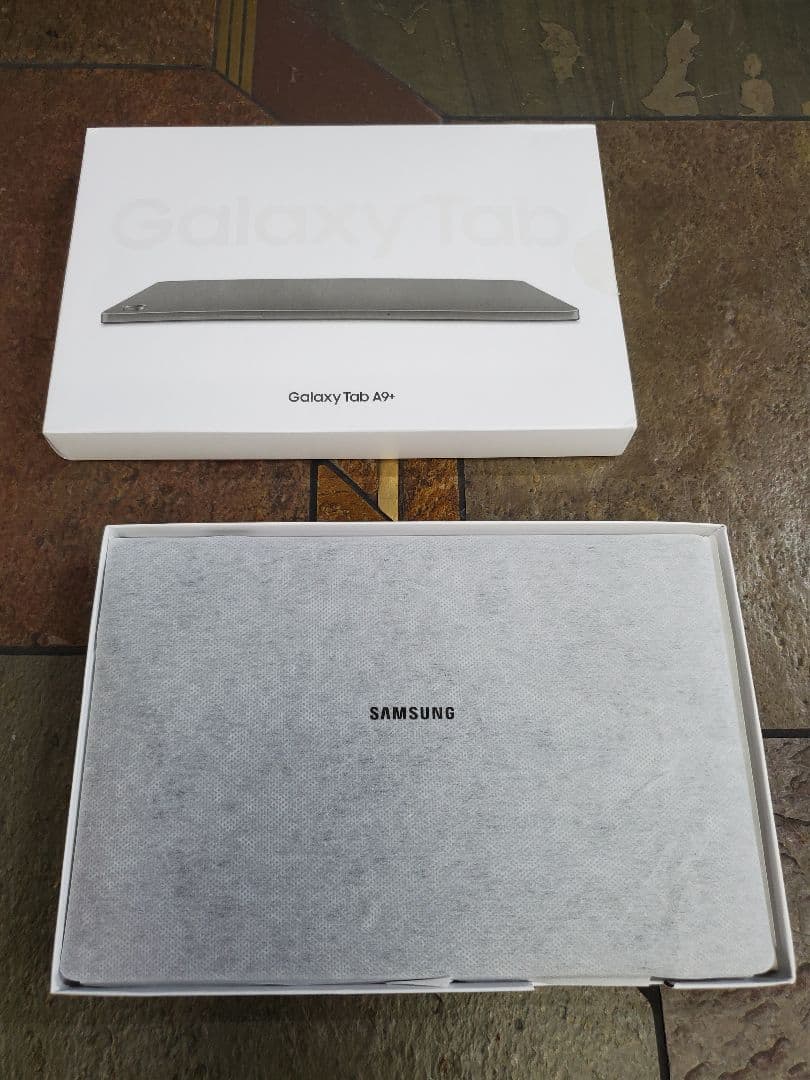 Samsung Galaxy Tab A9+ 64GB SDカード付き