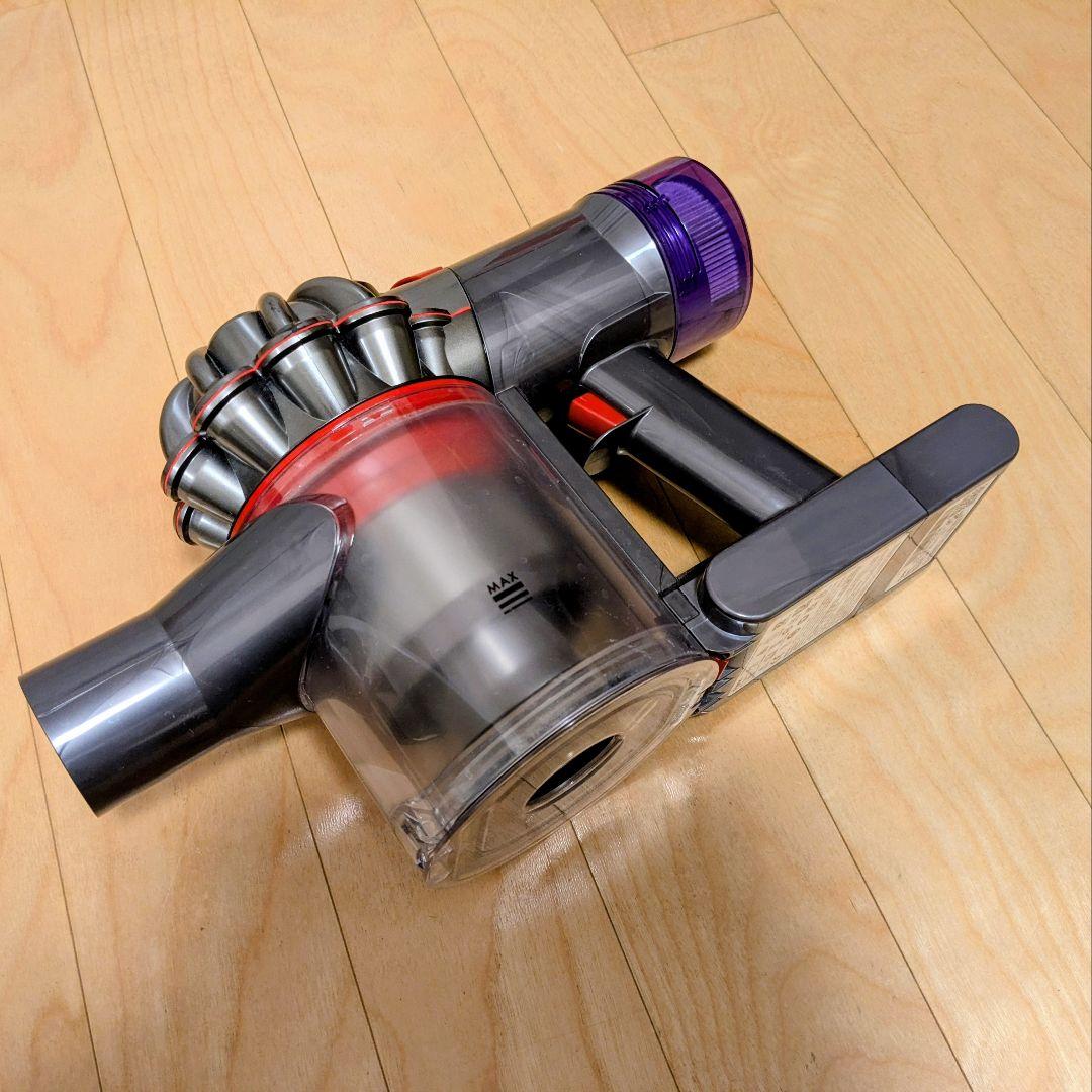 ダイソン V8 SV10 掃除機 フルセット　出品欄確認ください
