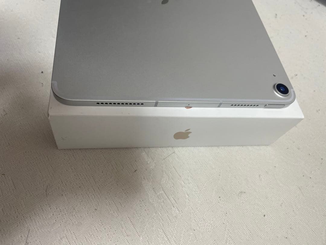 Apple iPad Air (第4世代) 64GB バッテリー　93%
