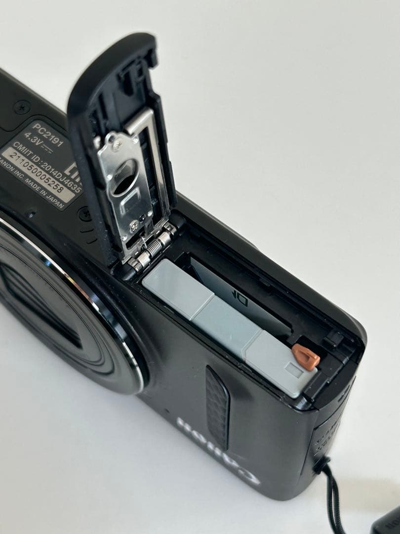 Canon キャノン　SX610HS デジカメ