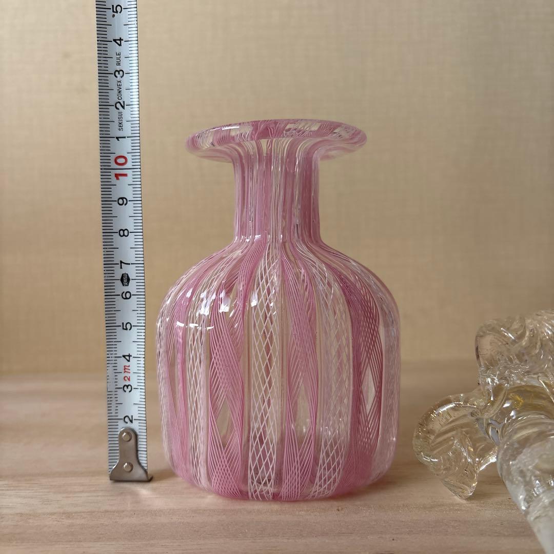 ベネチアングラス　香水瓶　金彩　ガラス製　工芸品　置物　花器にも