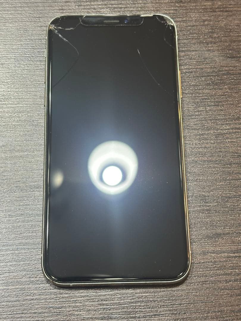 iPhone Xs シルバー 256GB 本体のみ