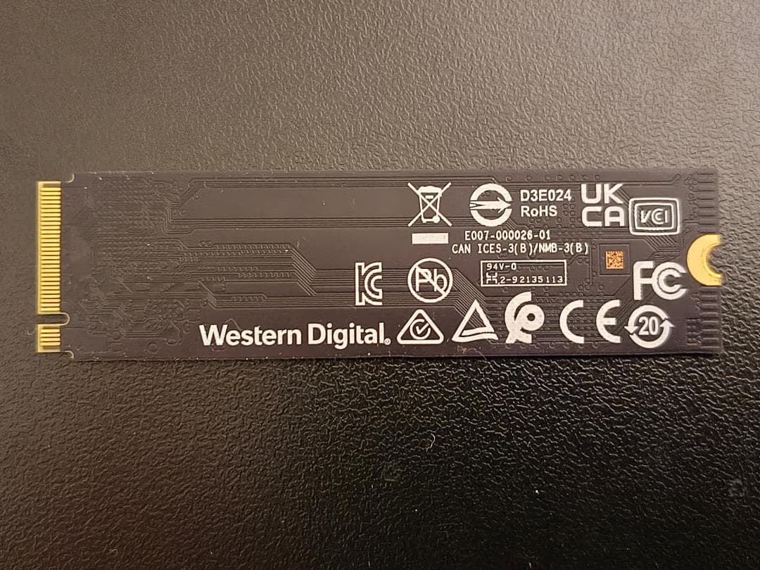 WD_BLACK SN770 1TB NVME SSD 保証書・USBケース付き