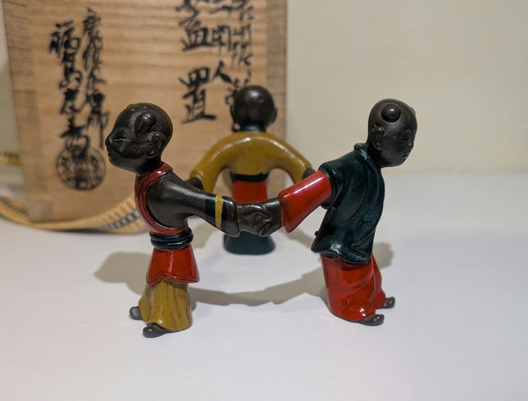 唐銅　風炉師『福島宗秀』　茶道具　三つ人形　蓋置　共箱共布