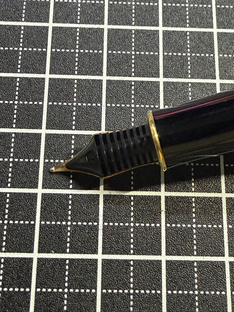 PARKER SONNET Red-Marble 万年筆　字幅F