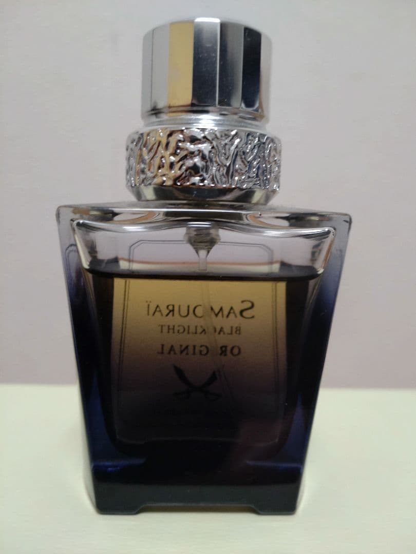 SAMOURAI BLACKLIGHT ORIGINAL オードトワレ30ml