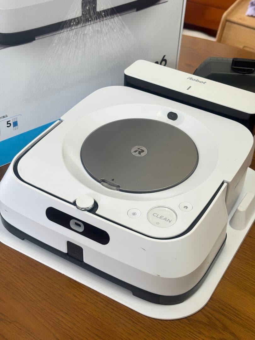 Braava jet m6 ロボット掃除機　床拭きロボット