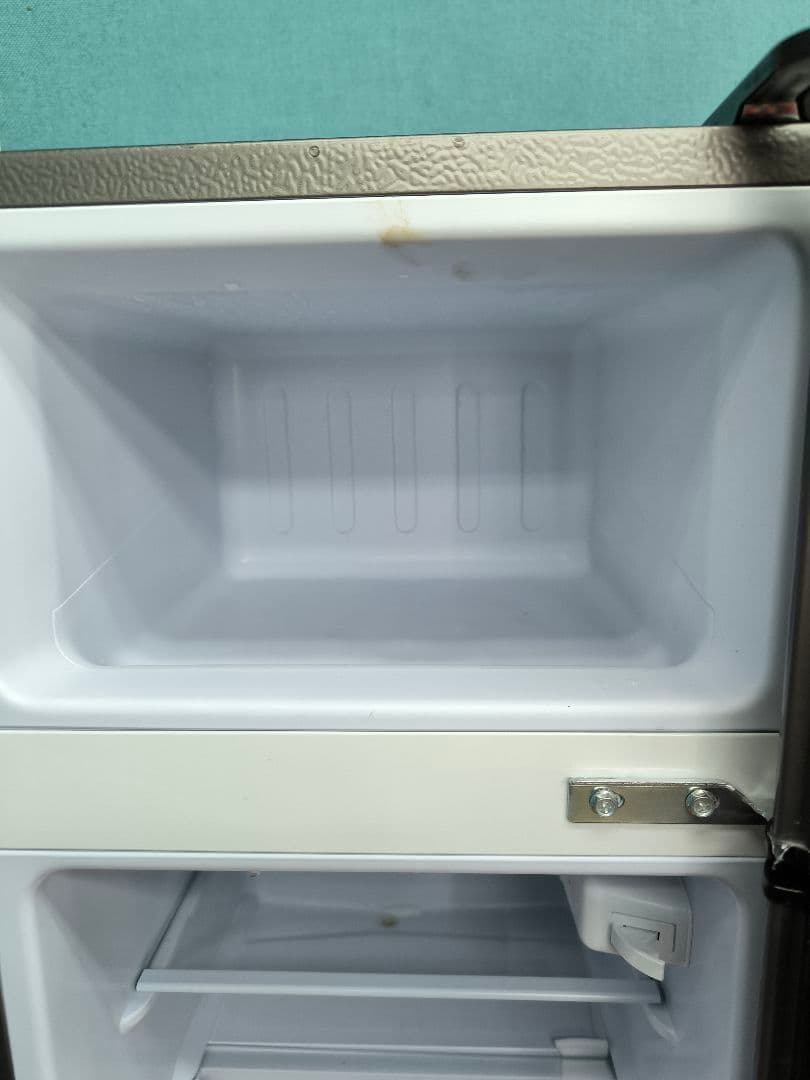 2024年製美品　ONE STEP 2ドア冷蔵庫60LコンパクトTE-RE001