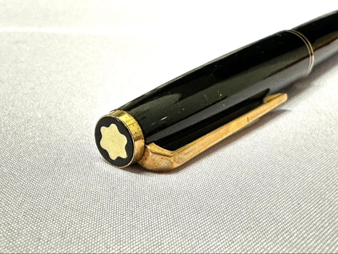 D92 モンブラン 万年筆 ブラック