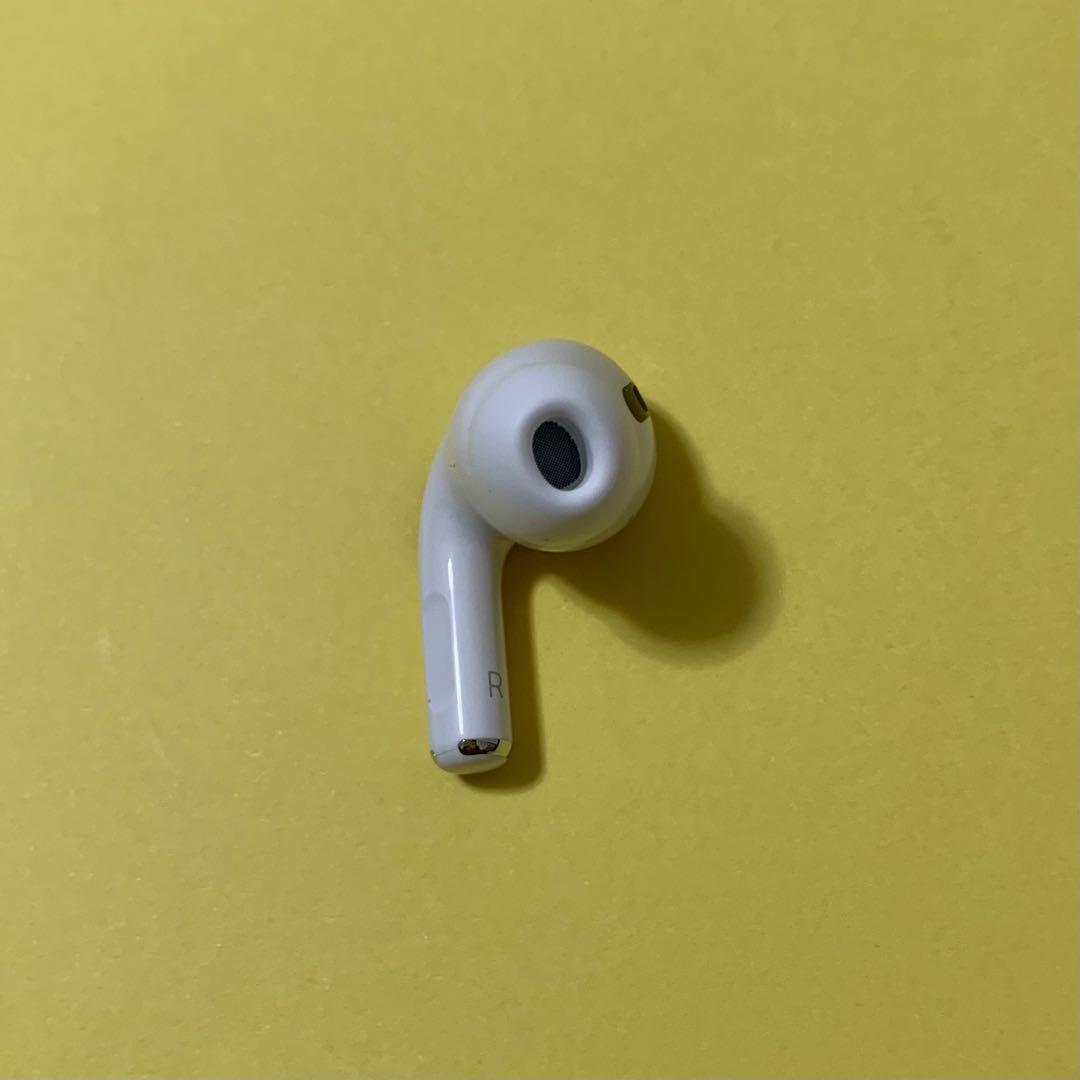 AirPods プロ　右耳のみ　Apple国内正規品　エアーポッズ Pro