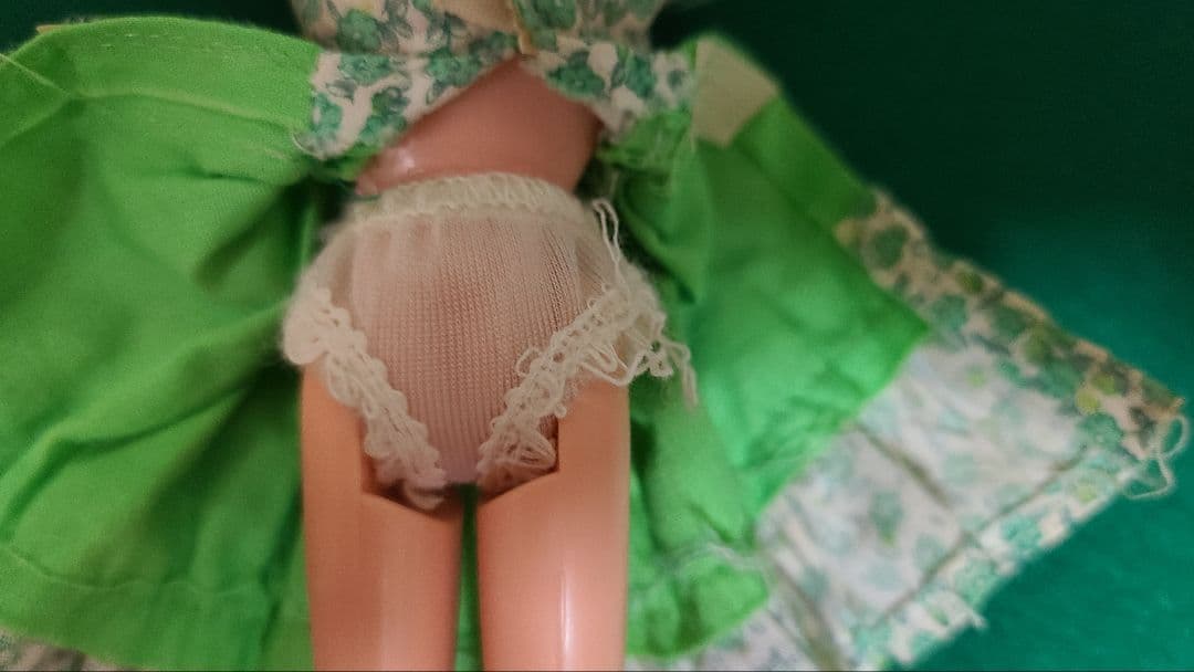 レトロ・2代目リカちゃん・(TAKARA MADE IN JAPAN)