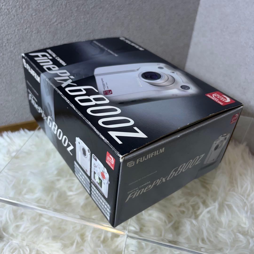 未使用級 FUJIFILM FinePix6800z 付属品完品 バッテリー新品