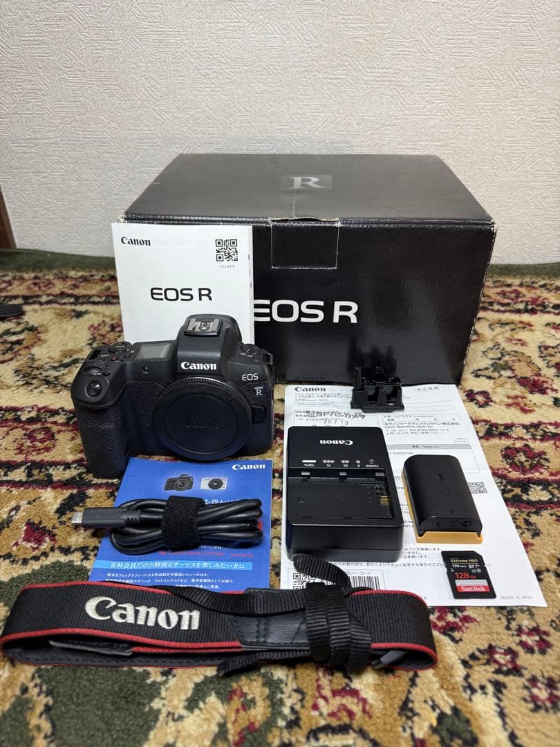 美品フルセットCanon EOS R+レンズ3本＋ジンバル＋周辺機器まとめ売り
