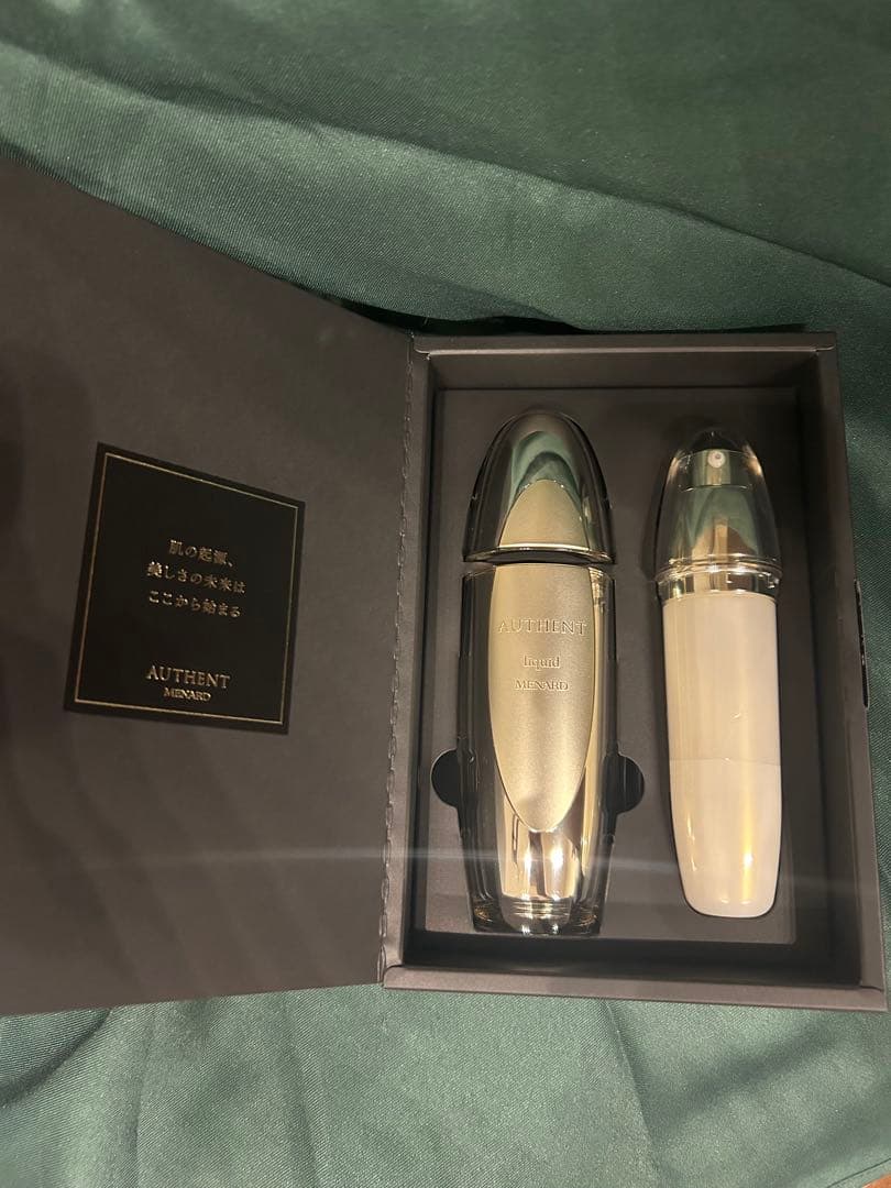 MENARD オーセントリクイドAUTHENT liquid