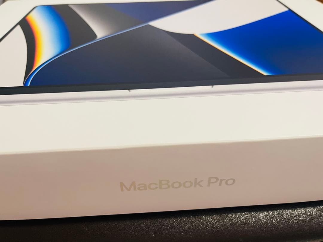 空き箱MacBook Pro16-inch