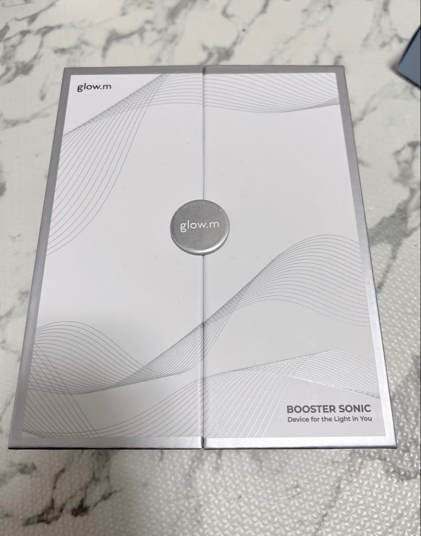 glow.m Booster Sonic 美顔器　新品