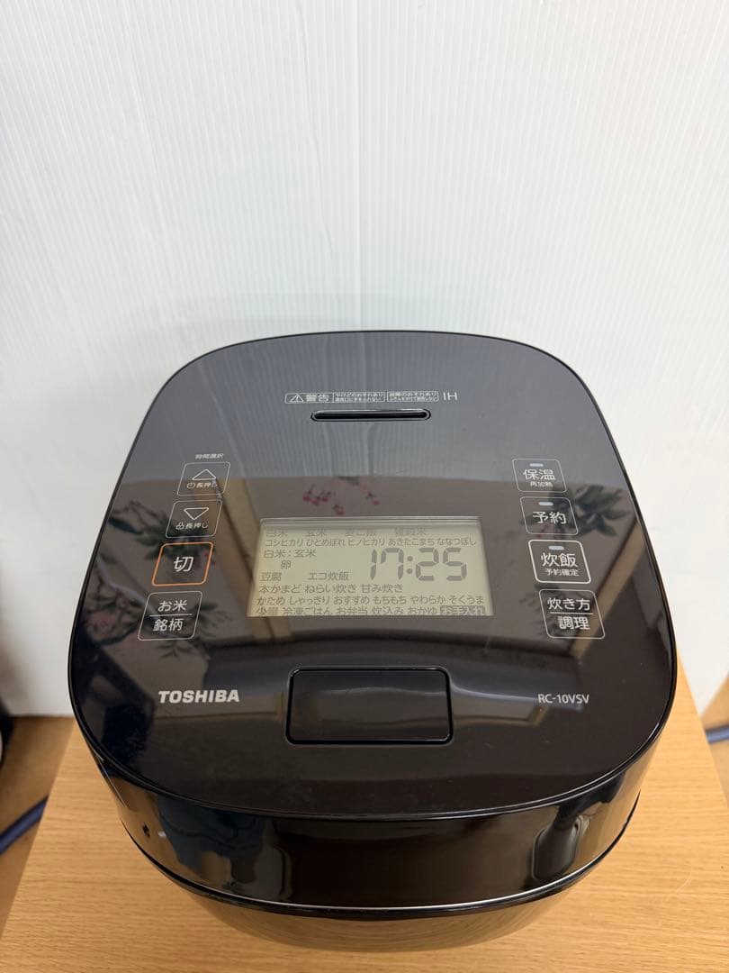 TOSHIBA真空圧力IH炊飯器RC-10VSV1.0L動作品 美品2023年齢