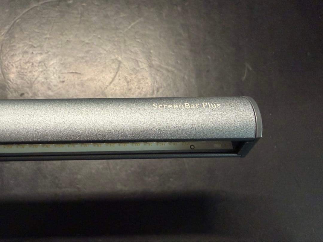 【入念梱包】BenQ ScreenBar Plus デスクライト