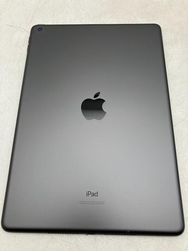 Apple iPad 第９世代モデル　MK２K３J／A　バージョン１８．６．２