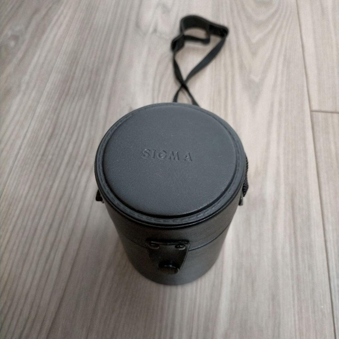 OLYMPUS　OM−10（一眼レフカメラ）とSIGMAレンズ２つ等、計４点