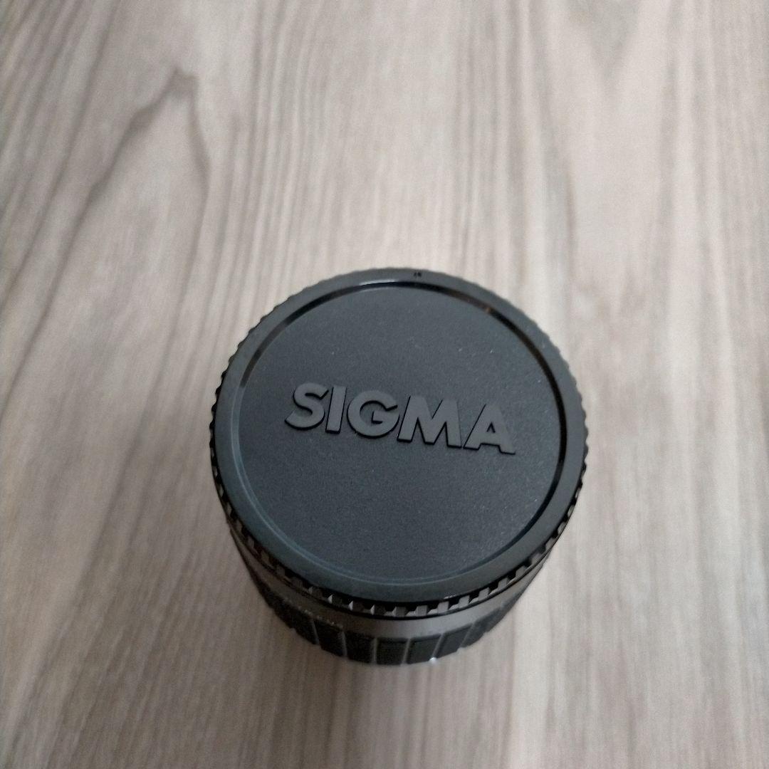 OLYMPUS　OM−10（一眼レフカメラ）とSIGMAレンズ２つ等、計４点