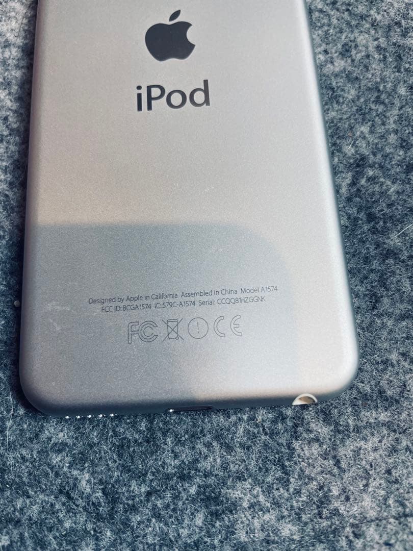 【新品バッテリー交換済】アップル iPod touch 第6世代 32GB