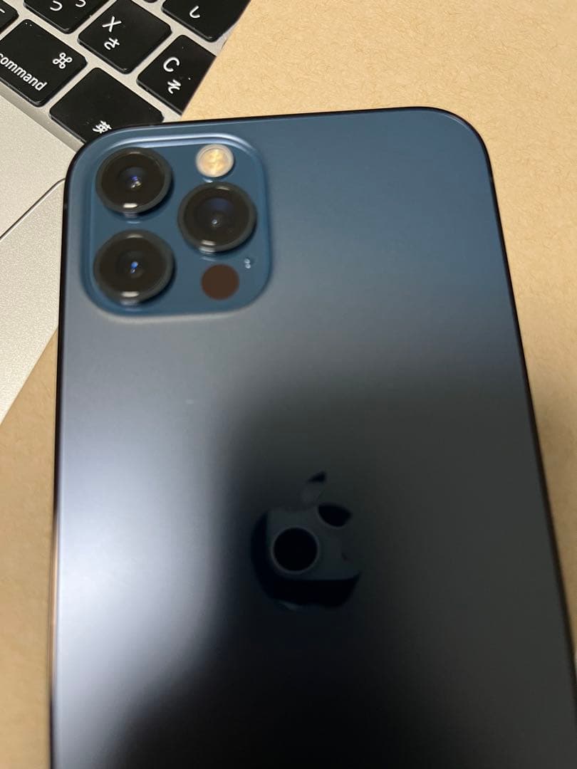 【美品】Apple iPhone 12pro 256GB バッテリー100%