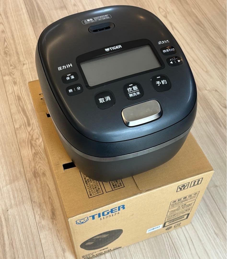 【美品】TIGER タイガー JRI-A100 KM 炊飯器5.5合