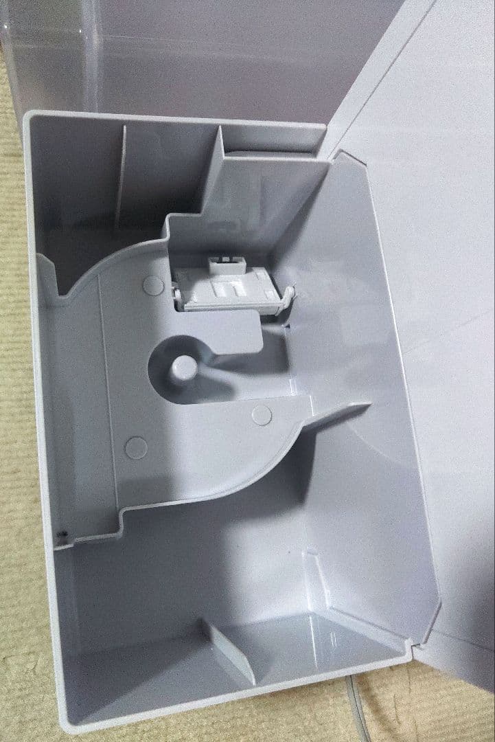 【未使用】ダイニチ　AHD-D9K-W ノクリア　ハイブリッド式加湿器