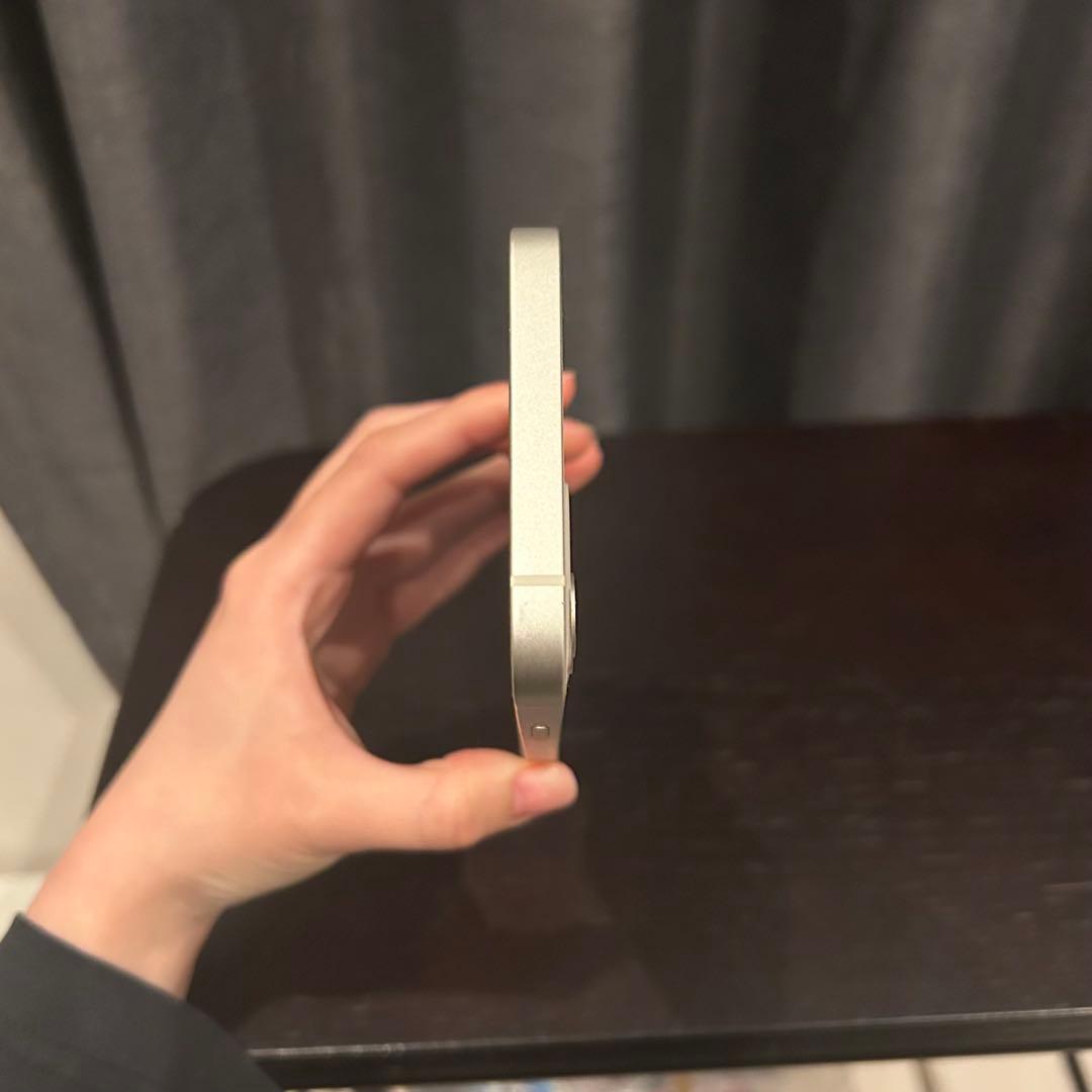 【美品】iPhone12 64GB