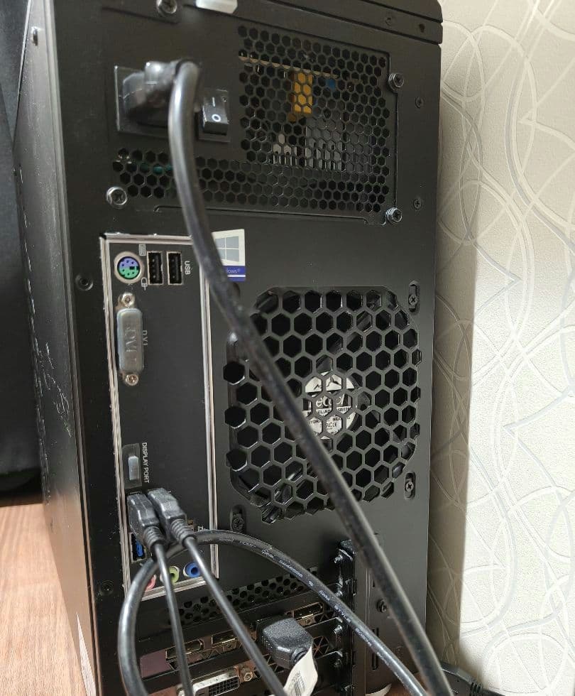 G-TUNE ゲーミングPC i7-8700 GTX 1060 メモリ16gb