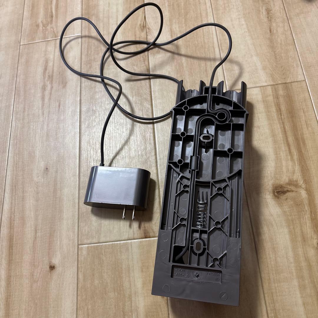 ダイソン V6掃除機 モーターブラシ付き　ジャンク