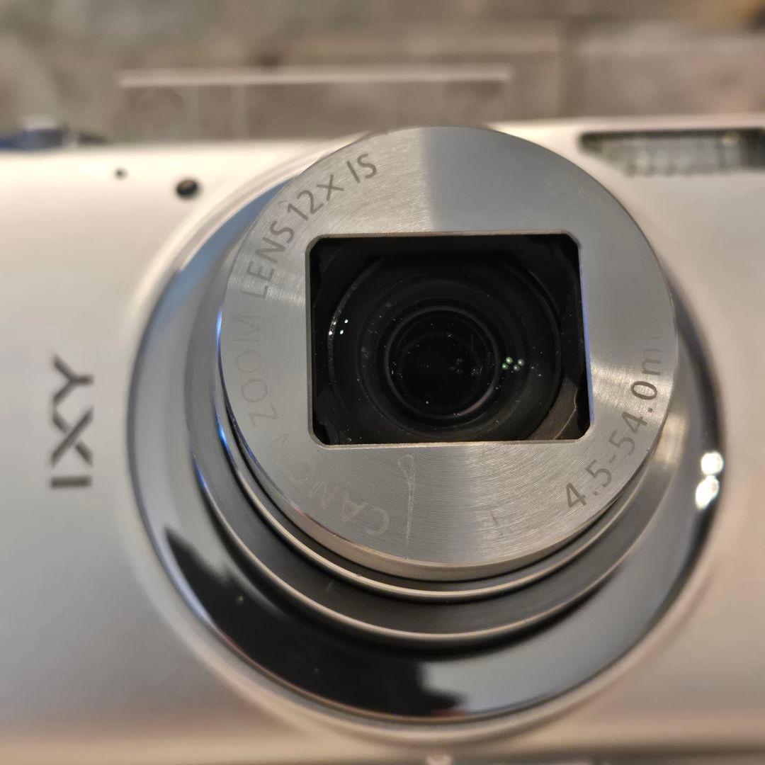Canon IXY 630 シルバー デジタルカメラ　イクシー　キャノン