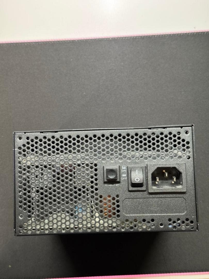 ASUS ROG STRIX 750W 電源ユニット