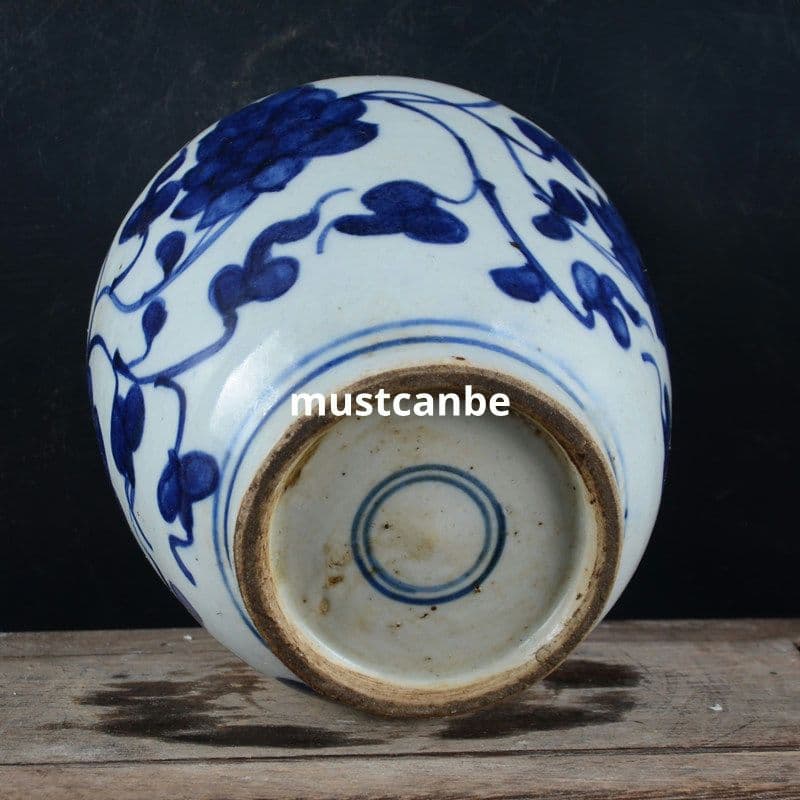 青花柄壺 景徳鎮 陶磁器 装飾品 現代工芸品 美術品 置物