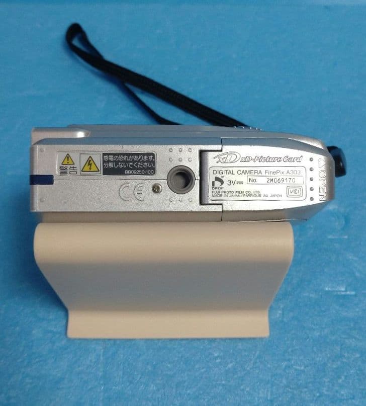 FUJIFILM　FinePixel A303デジカメ【動作確認品】