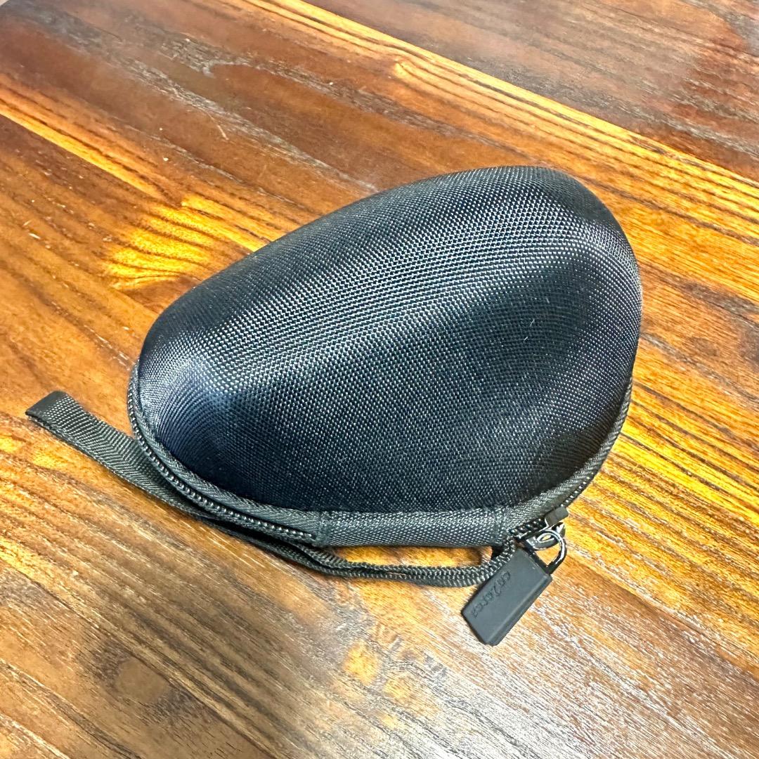 Logicool LIFT 縦型エルゴノミックマウス M800GR　ケース付き