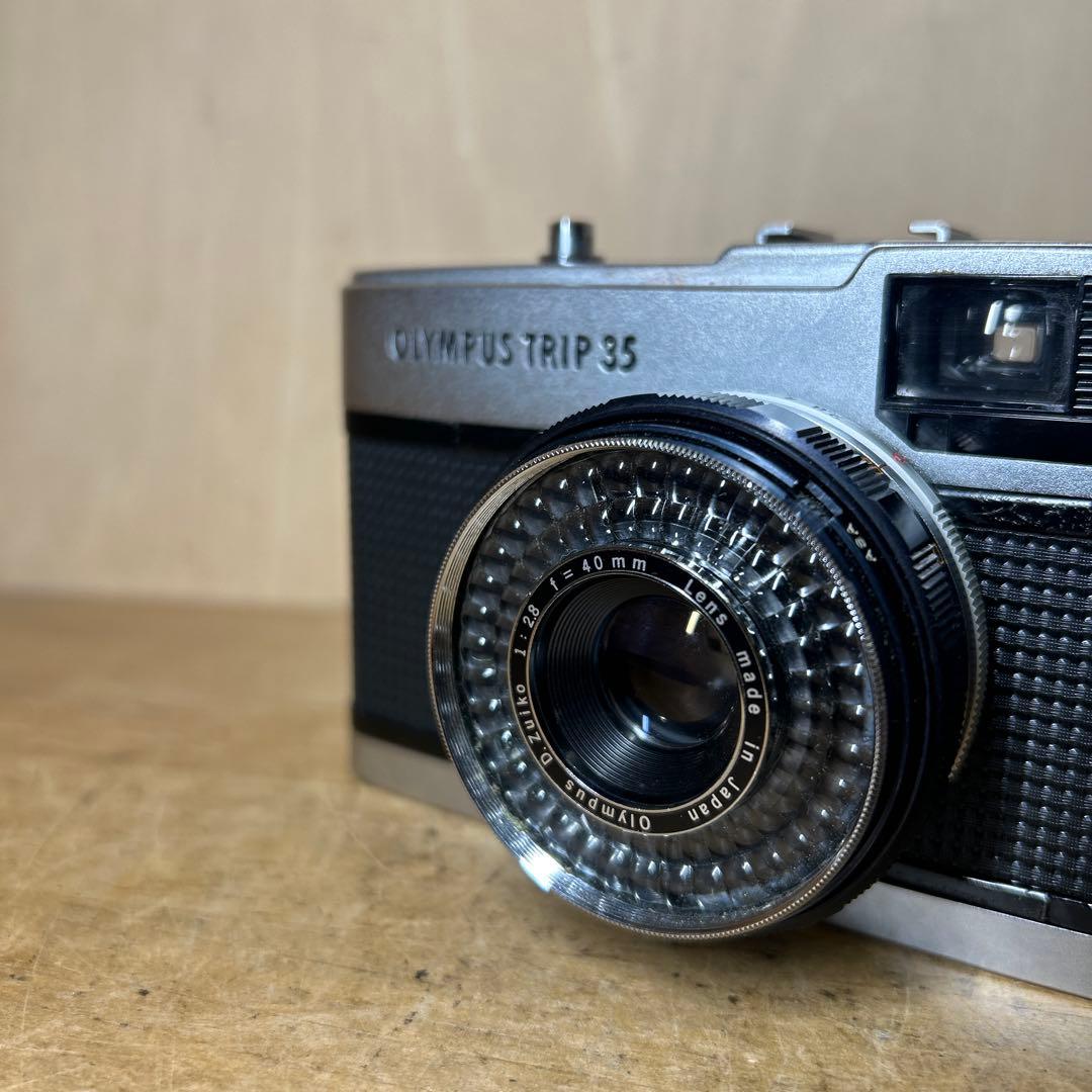 Olympus Trip 35 人気カメラ　赤ベロ作動　完動極美品