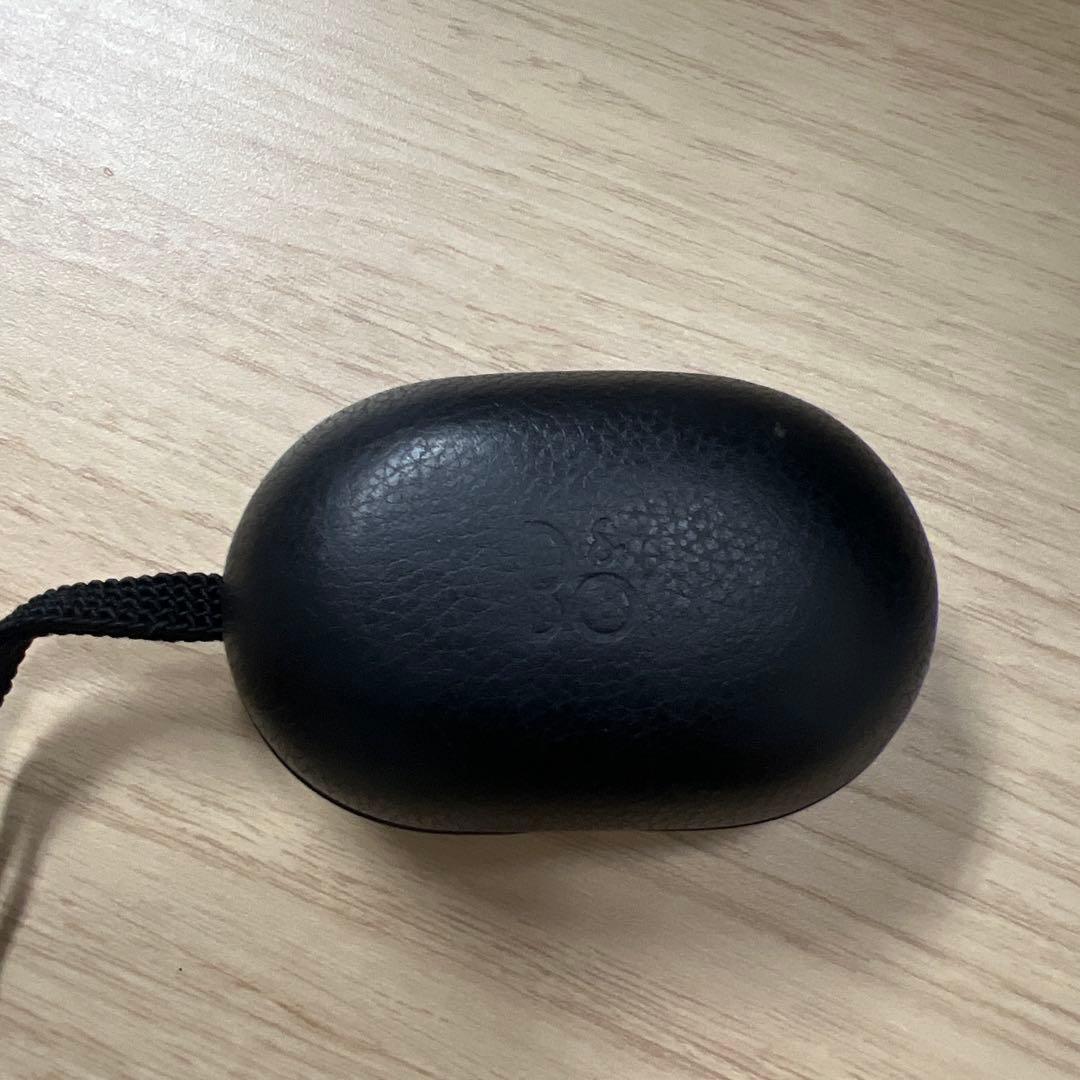 Bang & Olufsen Beoplay E8 ブラック