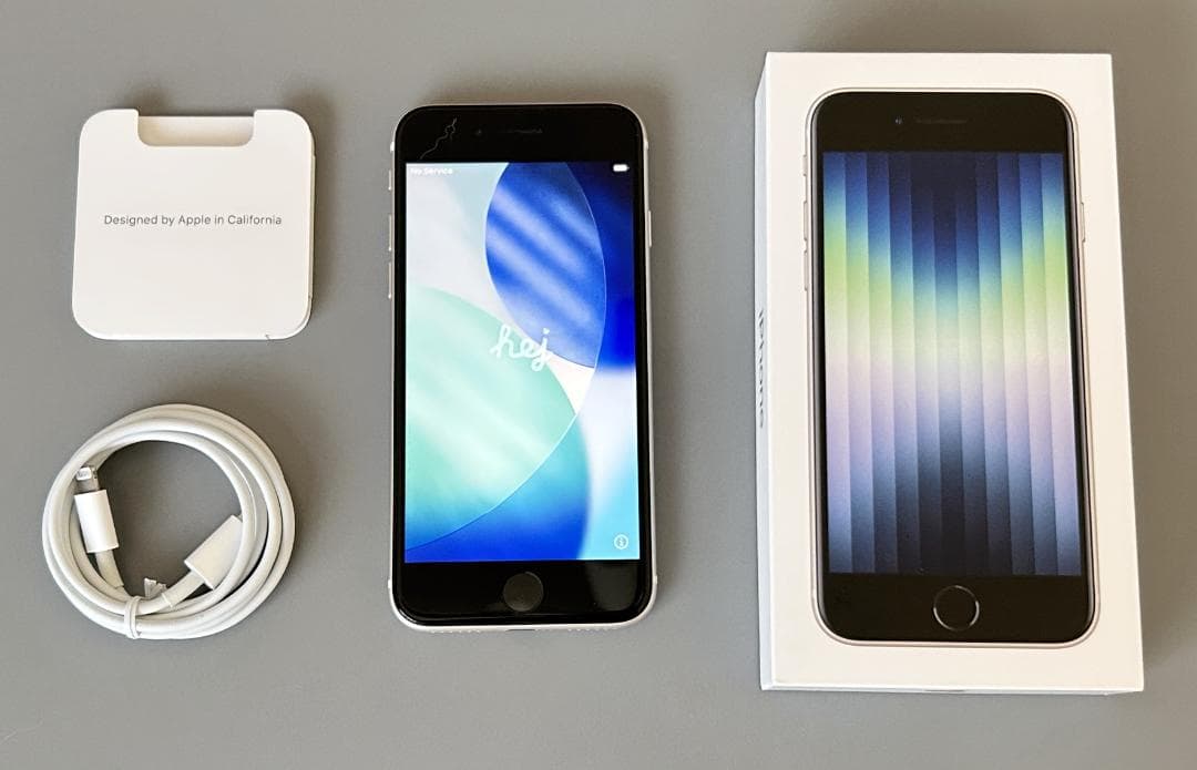 【最大容量94%】iPhoneSE3 64GB スターライト(白) SIMフリー