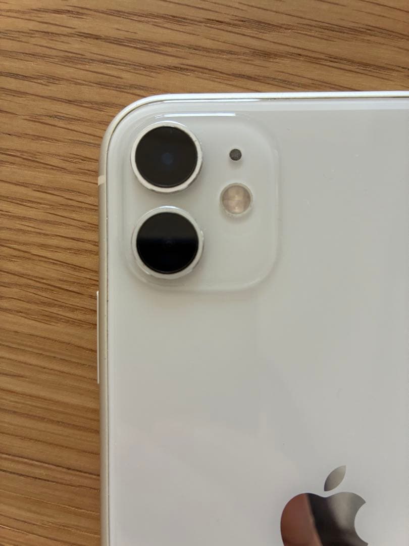 Apple iPhone 11 ホワイト 本体128G