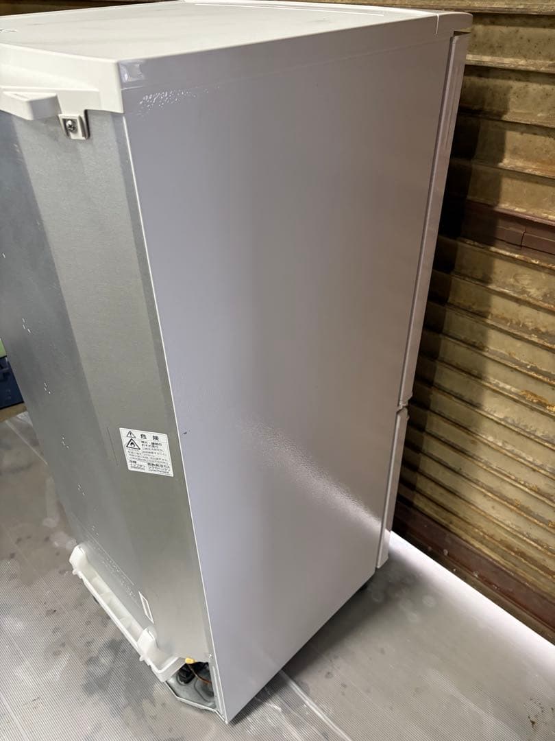 シャープ ノンフロン冷凍冷蔵庫 137L SJ-D14F-W 2020年製