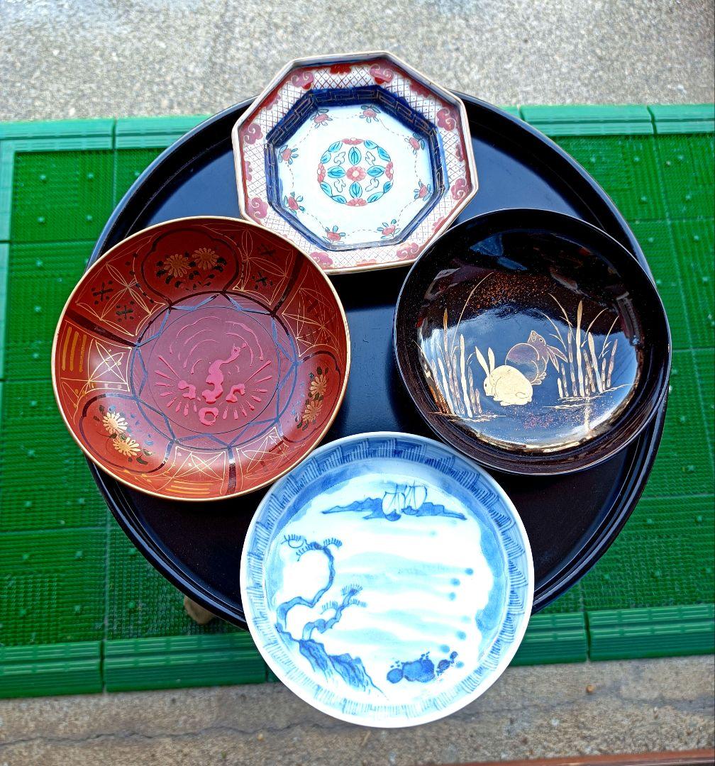 伝統的な小皿セット(金蒔絵漆器小皿2種、色絵陶器小皿2種各1客)