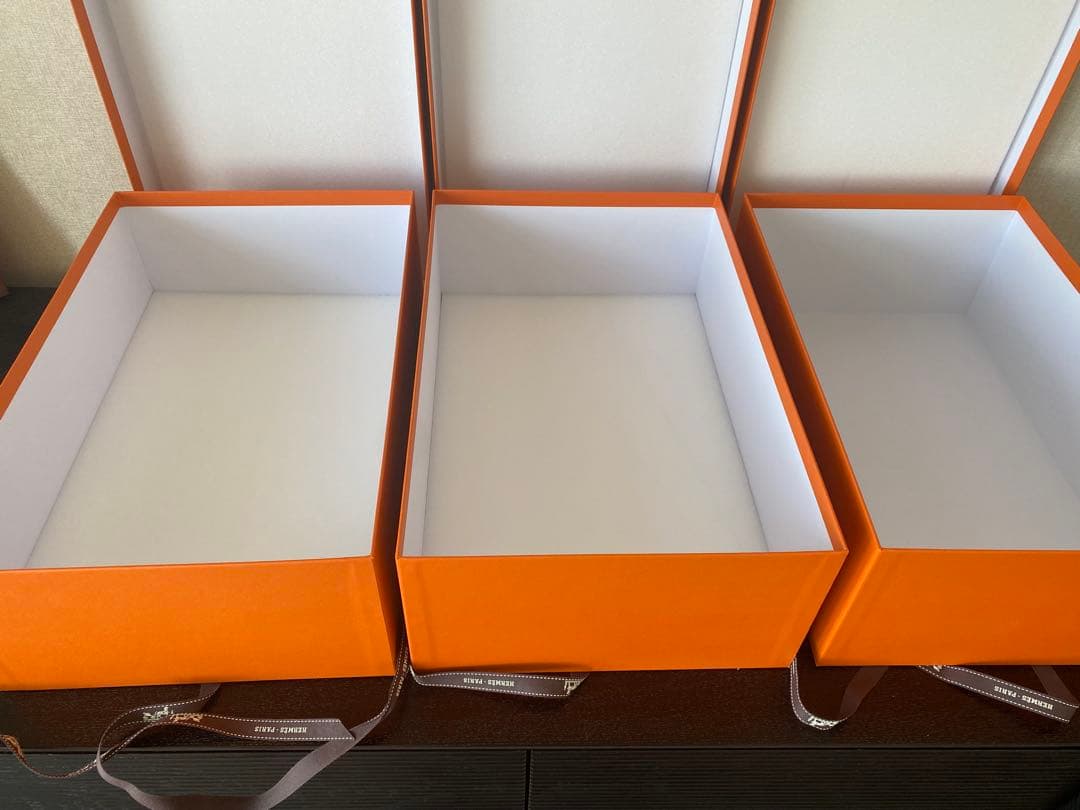 HERMES エルメス 空箱 & リボン 3セット ＋ ショッパー1枚