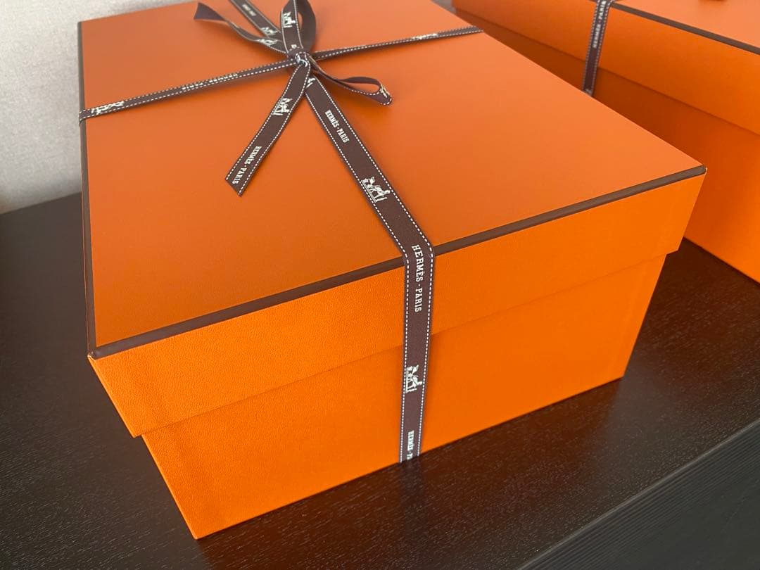 HERMES エルメス 空箱 & リボン 3セット ＋ ショッパー1枚